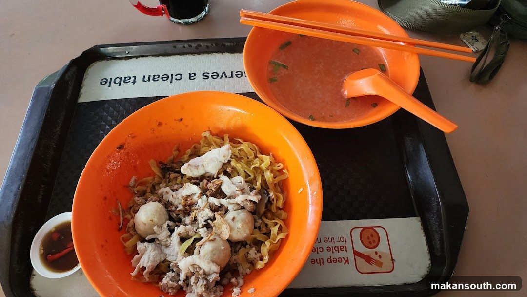 Noodles with Meatballs and Soup