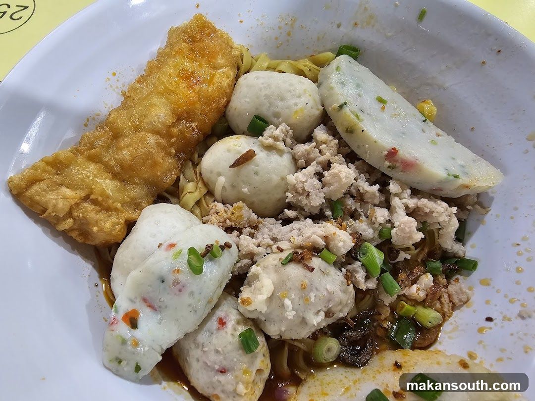 Fish Ball Noodles