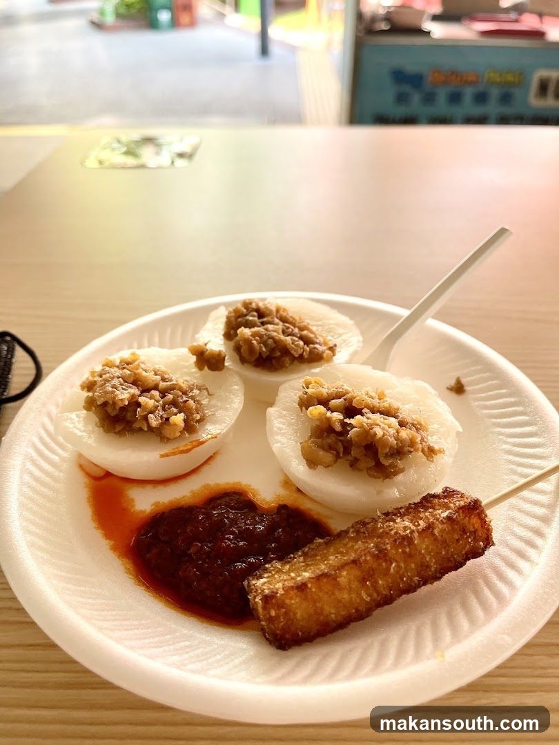 Fried Tofu and Rice Cakes