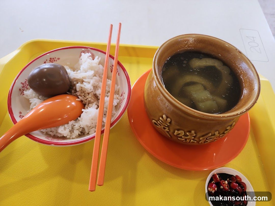 Braised Egg Rice with Soup