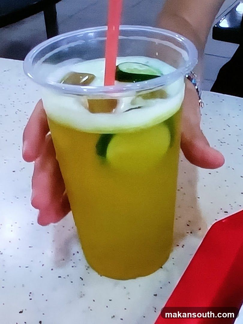 Cucumber and Ice Drink