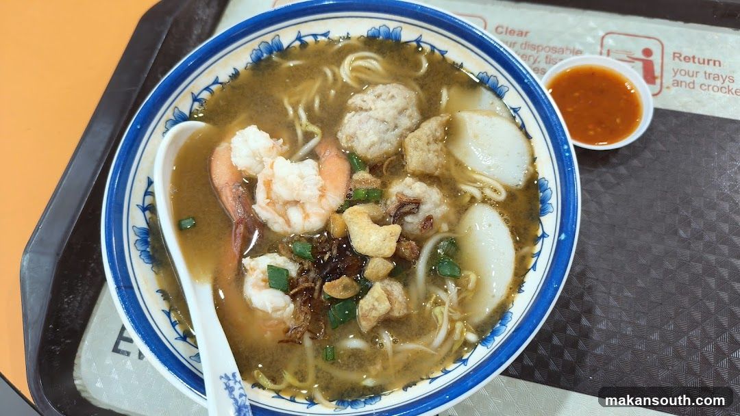 Noodle Soup with Shrimp and Fish Balls