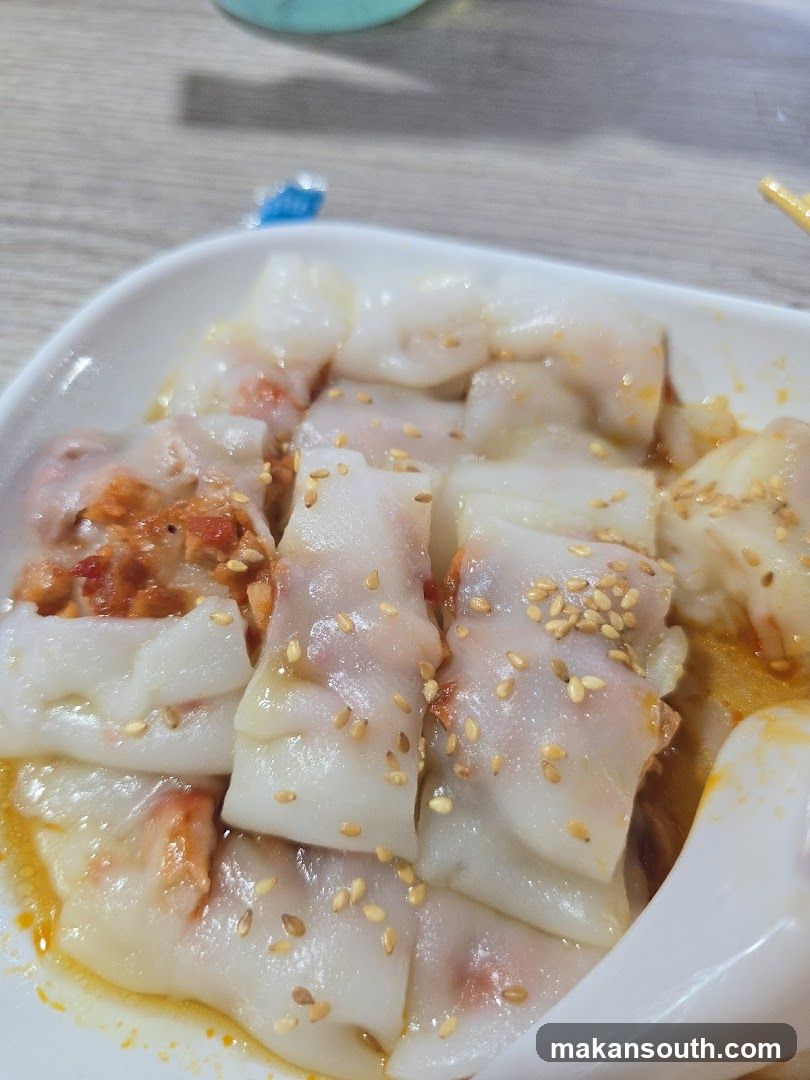 HK Style Chee Cheong Fun and Porridge