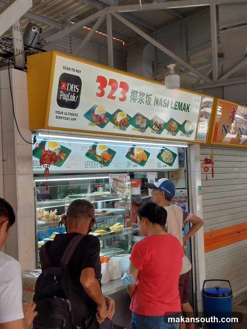 323 椰浆饭 Nasi Lemak Stall 01-48