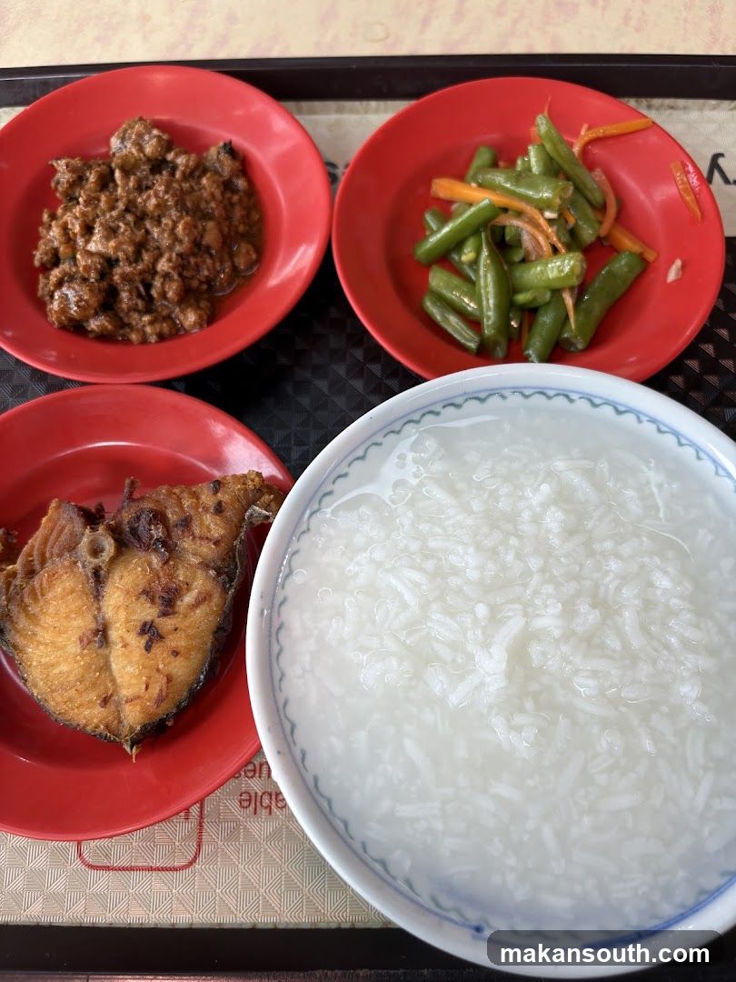 Congee with side dishes