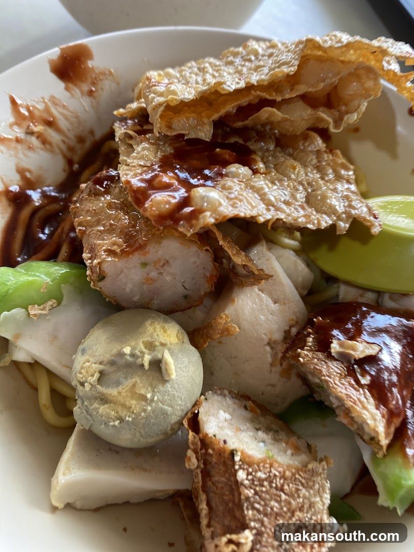 Noodles with Fish Balls and Fried Bean Curd Skin