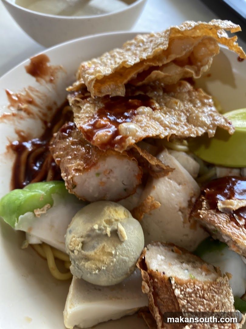 Noodles with Fish Balls and Fried Bean Curd Skin