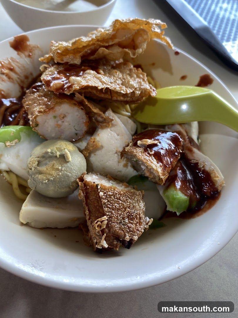 Noodles with various toppings