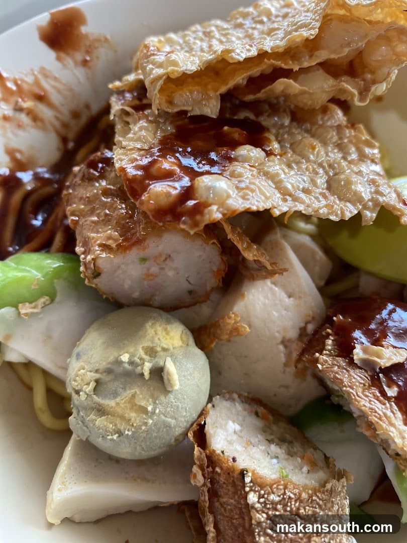 Noodles with Fish Balls and Fried Tofu Skin