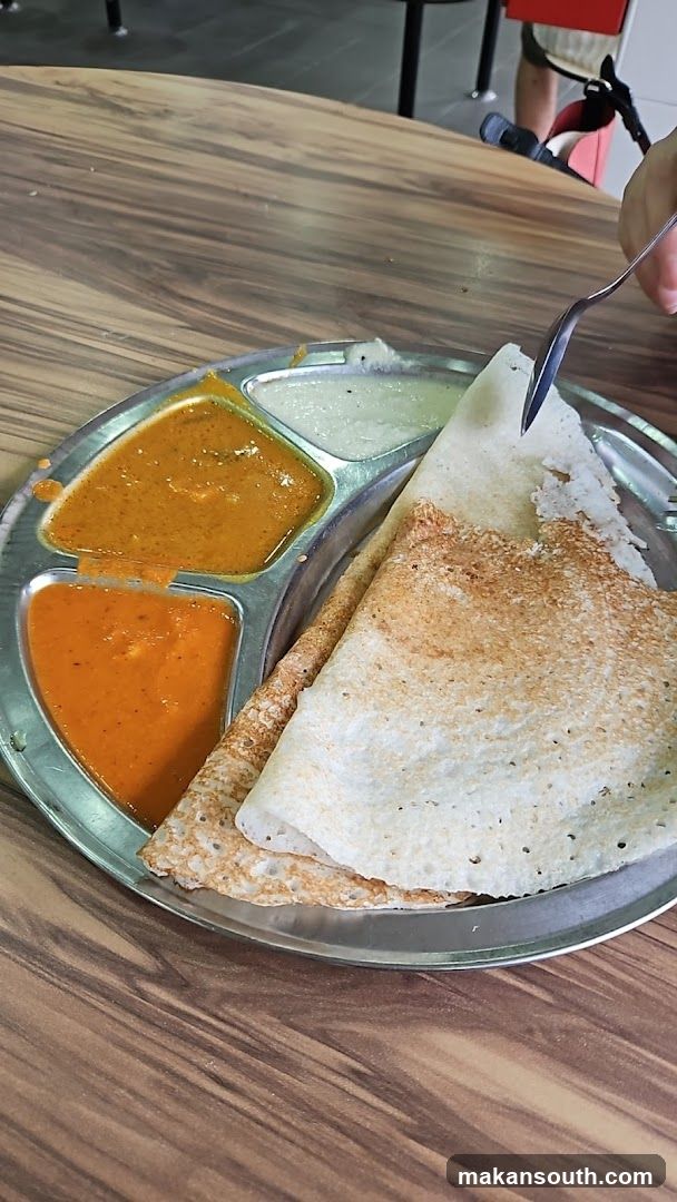 Dosa with accompaniments