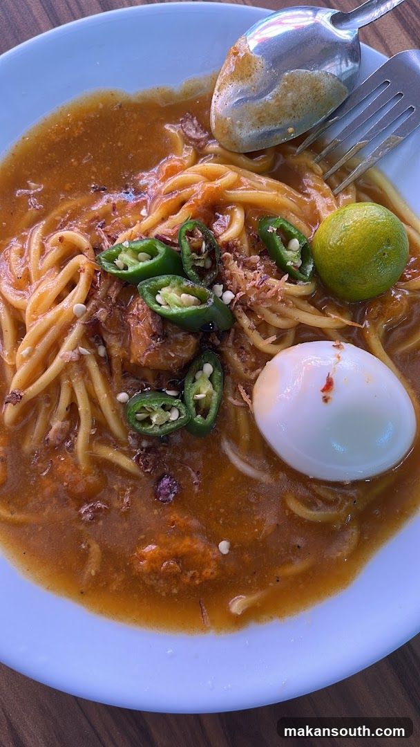 Noodle Dish with Egg and Lime
