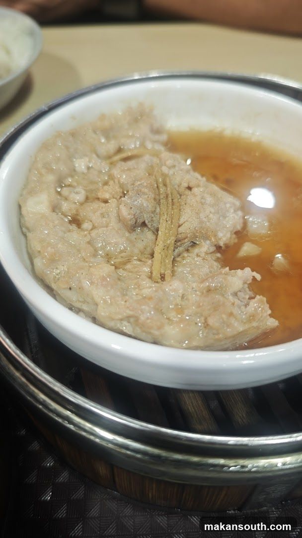 Steamed Pork Patty with Ginger
