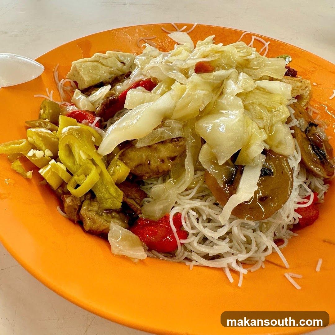 Noodles with Vegetables and Meat