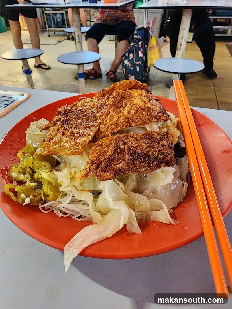 Noodles with Fried Tofu Skin and Pickled Vegetables