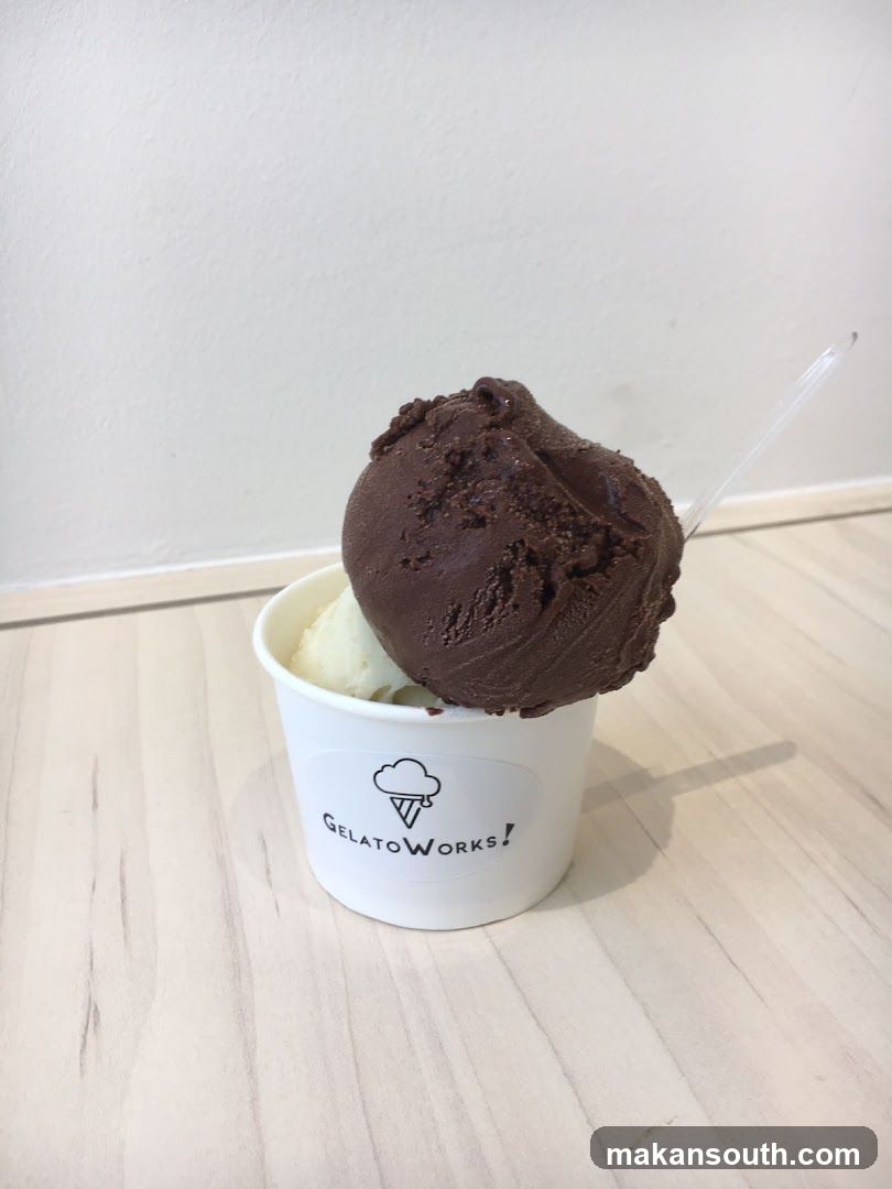 Gelato in a cup