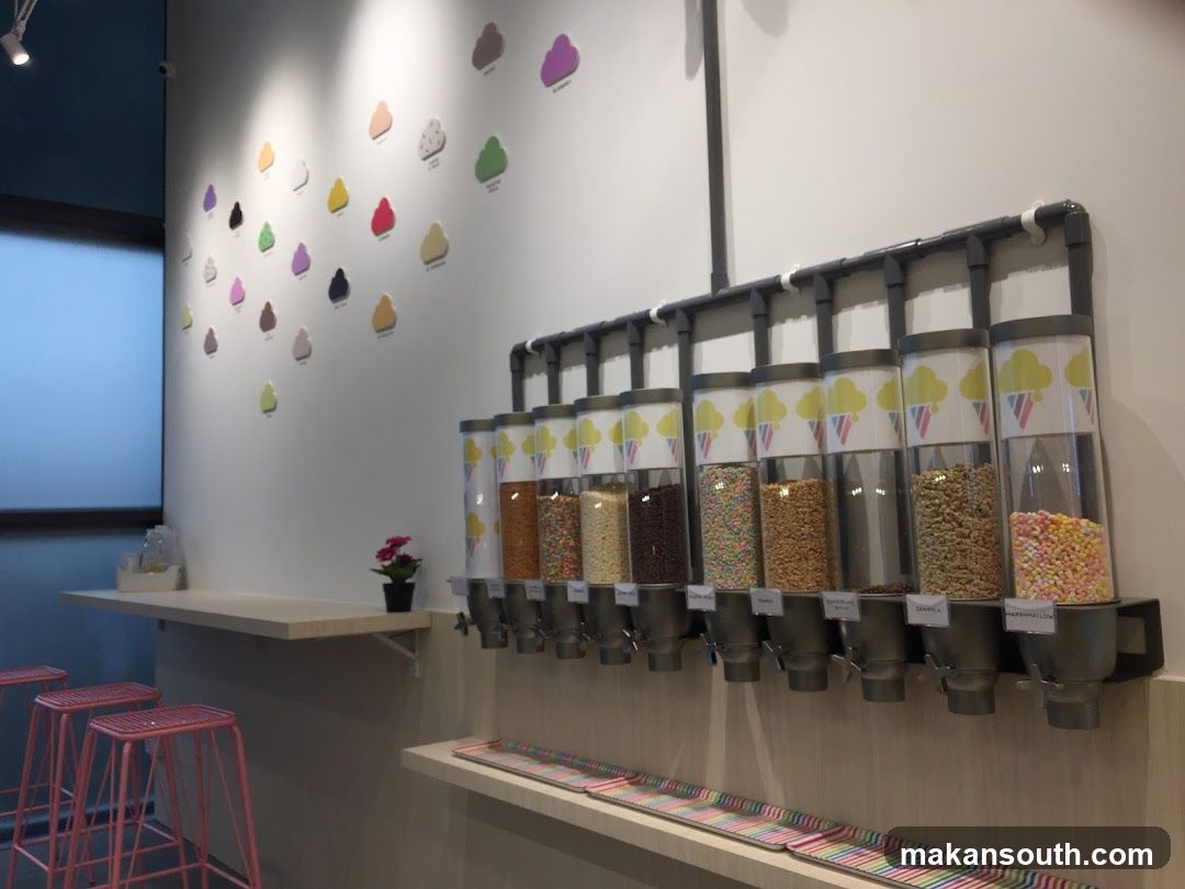 Ice Cream Topping Dispensers