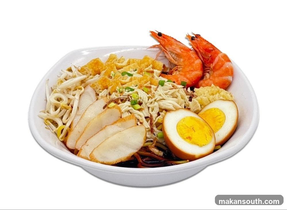 Noodle Dish with Shrimp and Egg