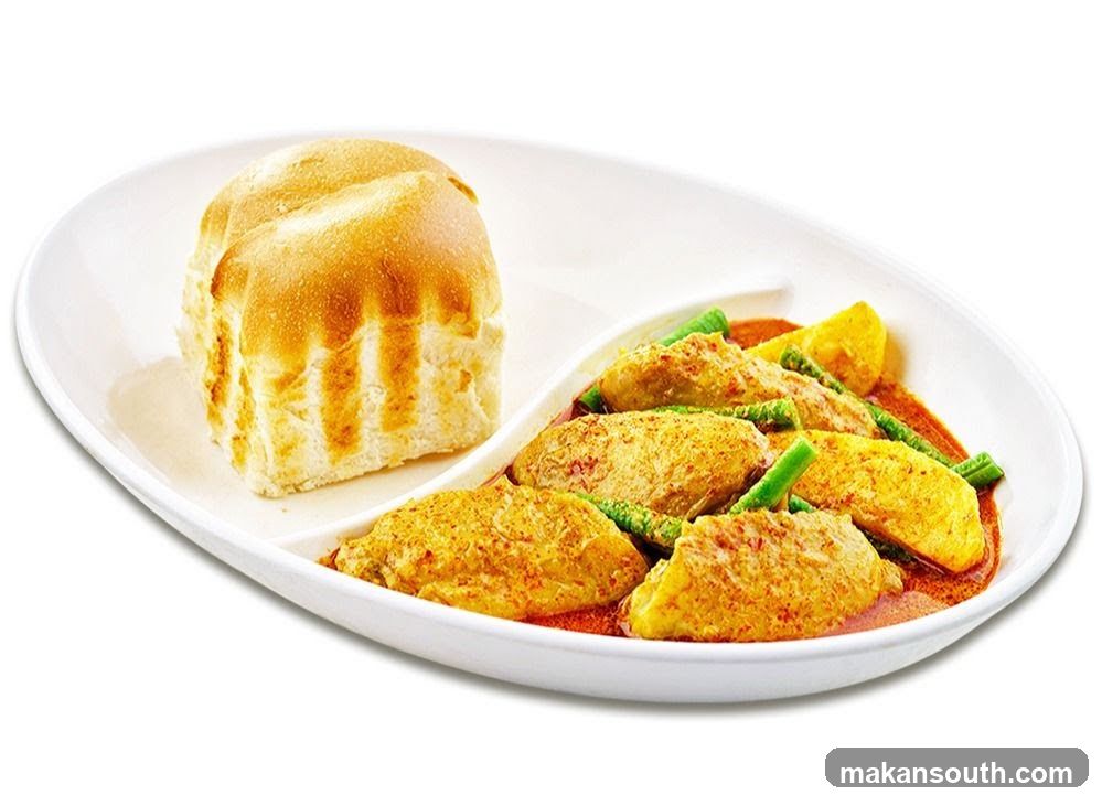 Curry with Bread Roll