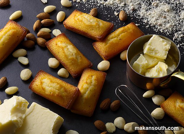 Financiers with Almonds and Butter
