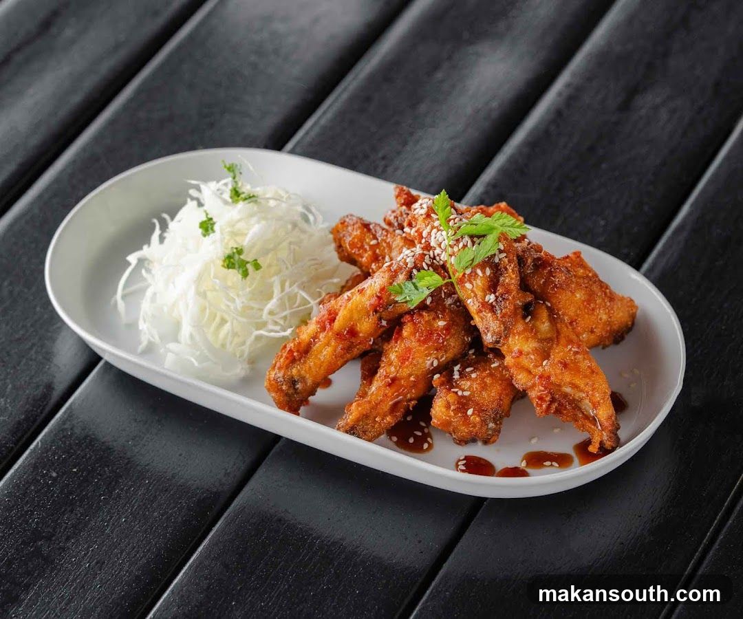 Fried Chicken Wings with Shredded Cabbage